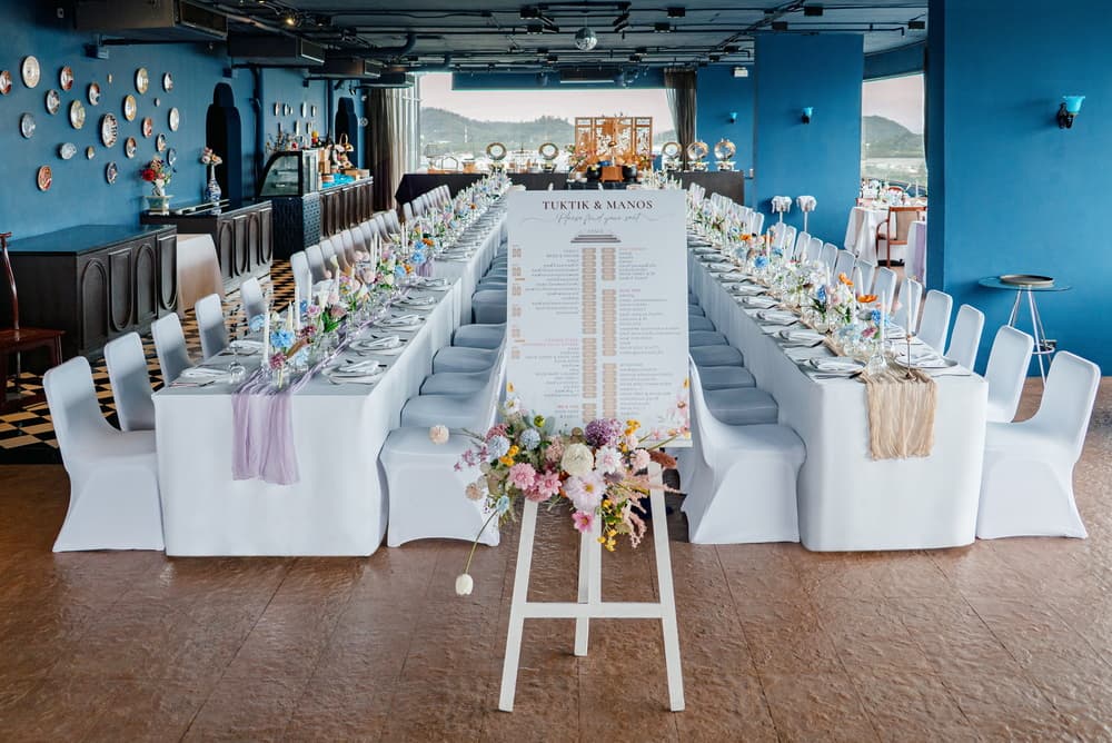 TWIST Rooftop Bar & Restaurant