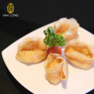 Yanlonglao Chinese Restaurant - เกี๊ยวกุ้งทอด
